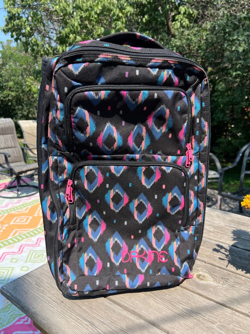 Dakine roller duffel bag Aztec diamond pink travel luggage bag carry on size 22”
